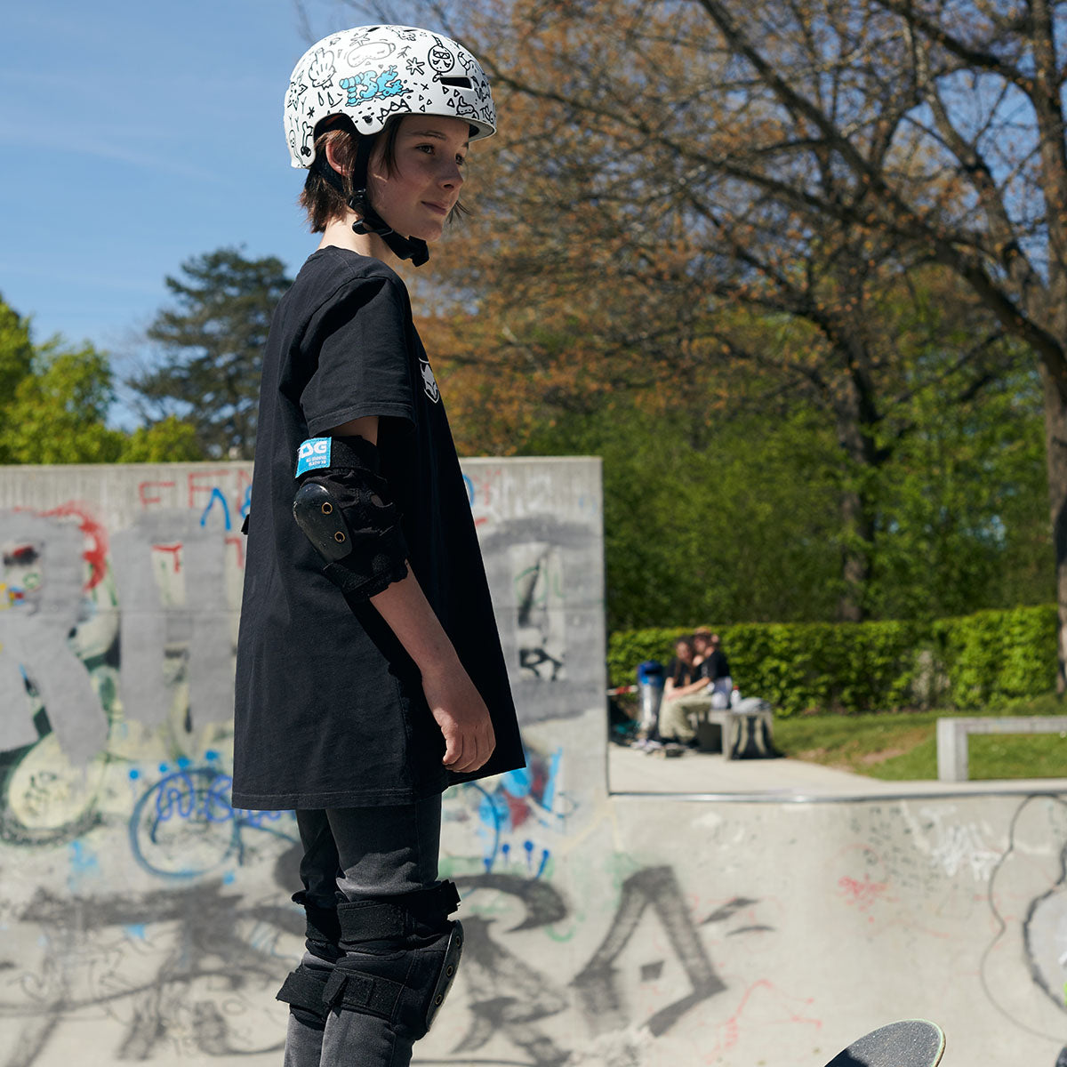 TSG - Evolution Jugendhelm