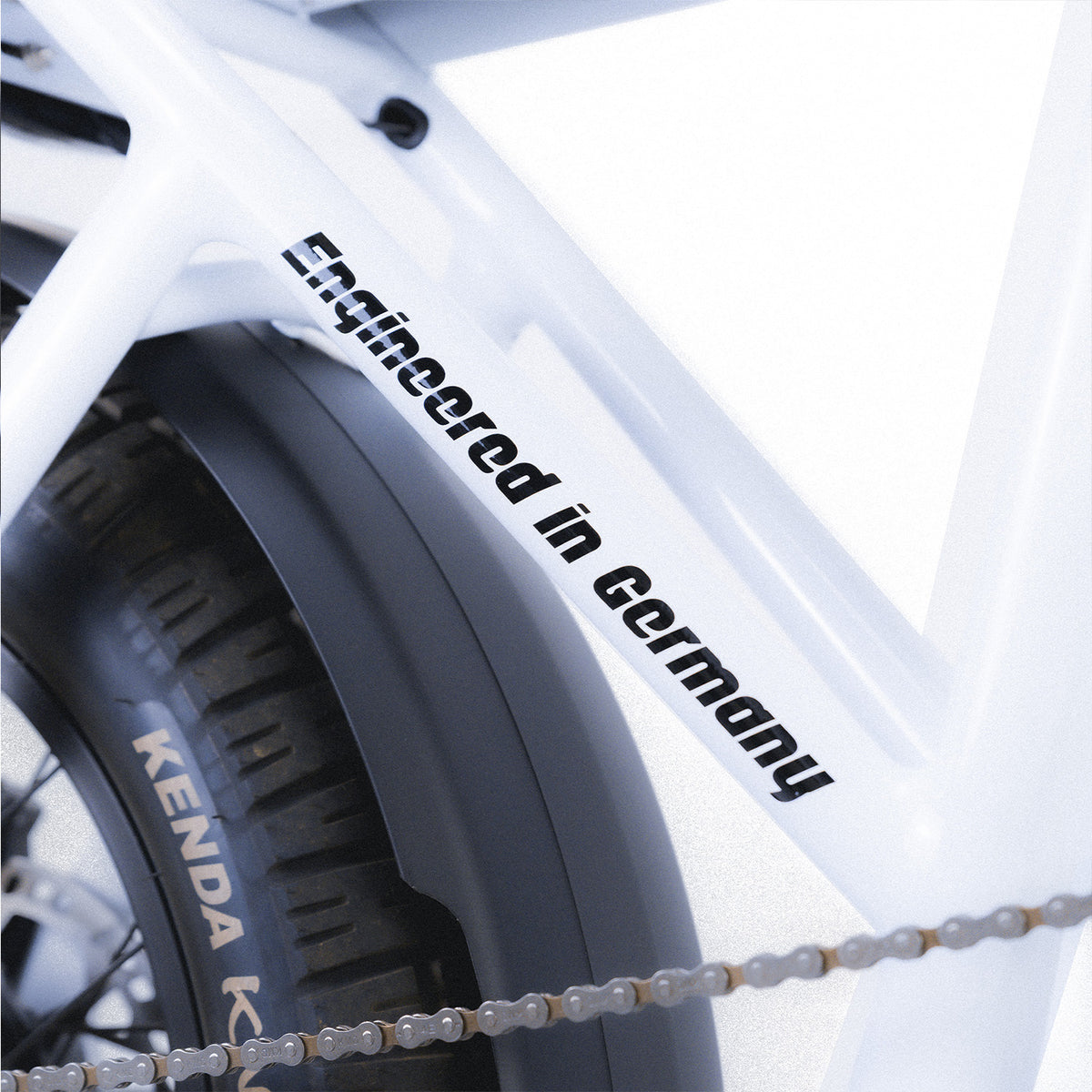 CRUZE - Sports Utility E-Bike