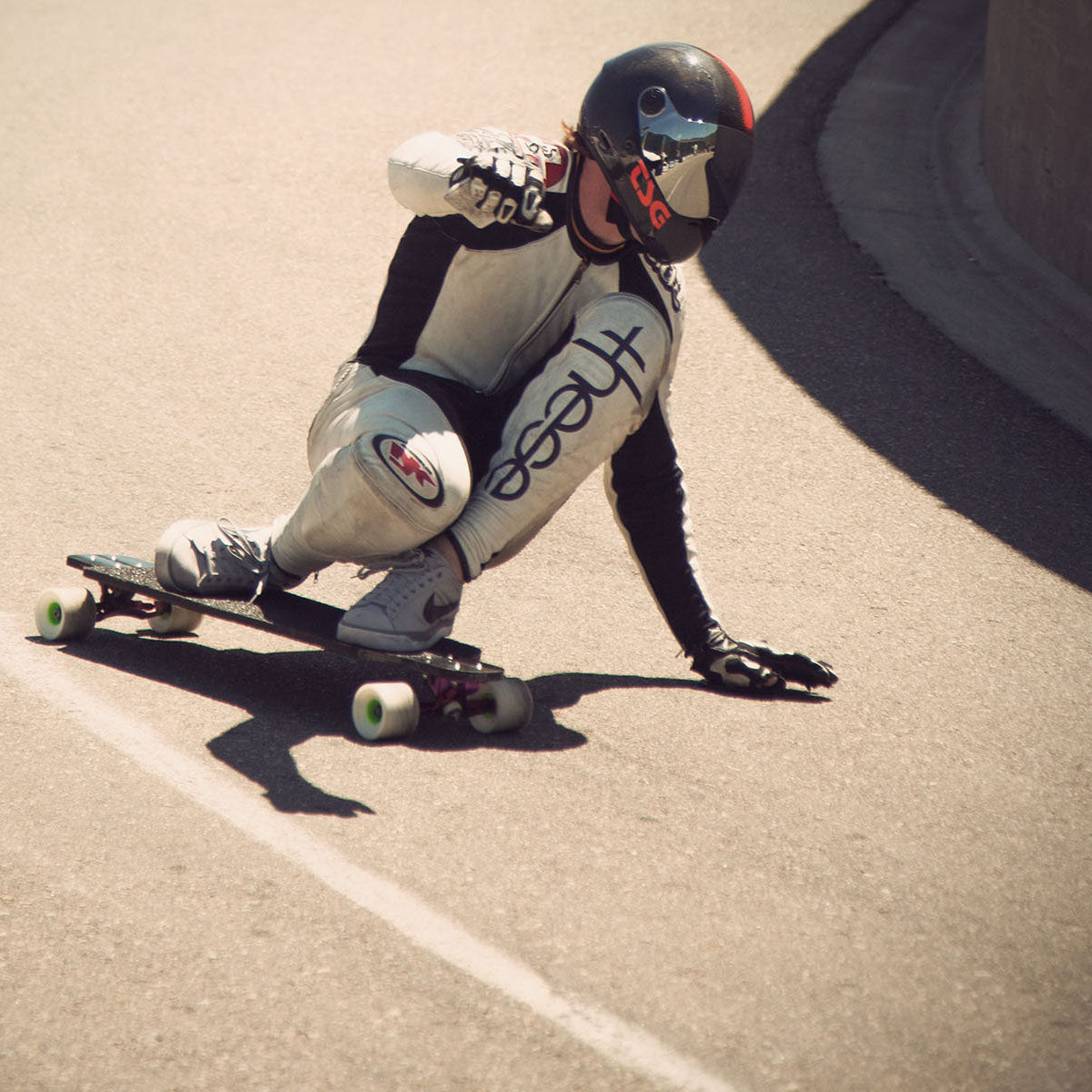 TSG – Pass 2.0 Helm (mit Bonus-Visier)